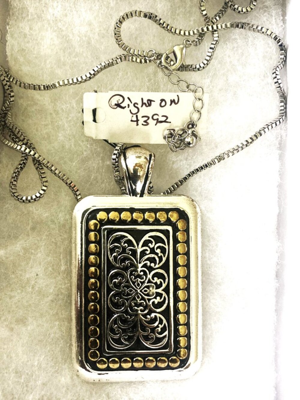 VTG Premier Design Beautiful silver and Gold Pendant Necklace With Tag